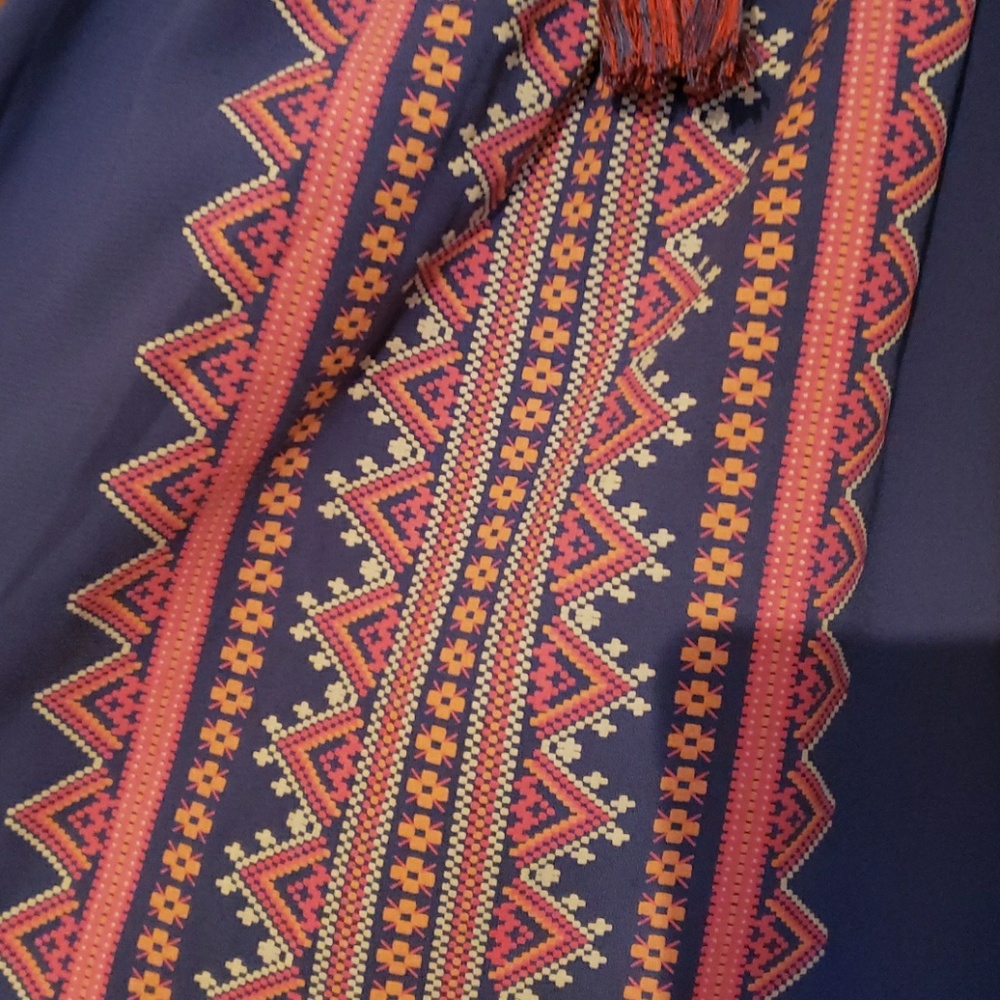 Dress - Picture 3 of 3